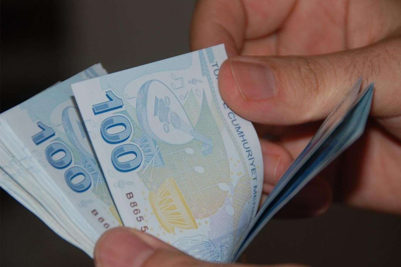 Memur maaşlarına ve asgari ücrete “eşel mobil sistemi” önerisi Memur maaşlarına ve asgari ücrete “eşel mobil sistemi” önerisi